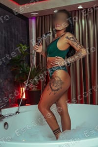 Amber, escortă în București, Pipera (3/8)