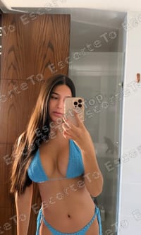 Justine, escortă în București, Unirii (2/4)