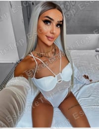 Kris 10, escortă în București, Unirii (1/5)