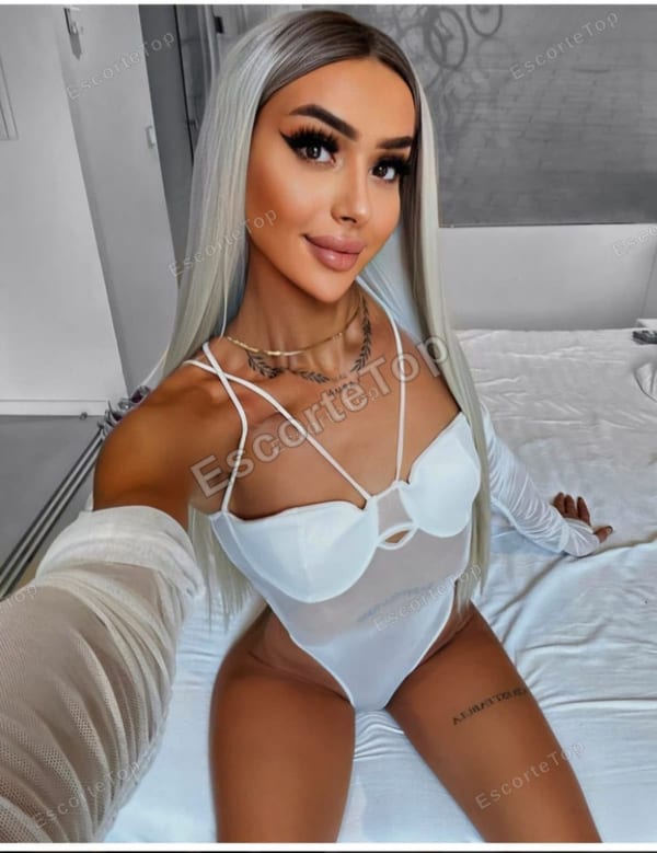 Kris 10, escortă în București, Unirii