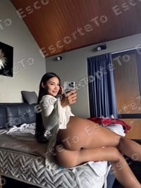 Laura, escortă în București, Unirii (5/5)