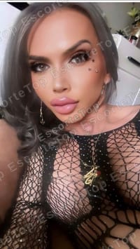 Naty, escortă în București, Unirii (3/5)
