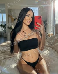 Vali, escortă în București, Pipera (4/5)